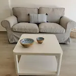 Nostalgia Apts *