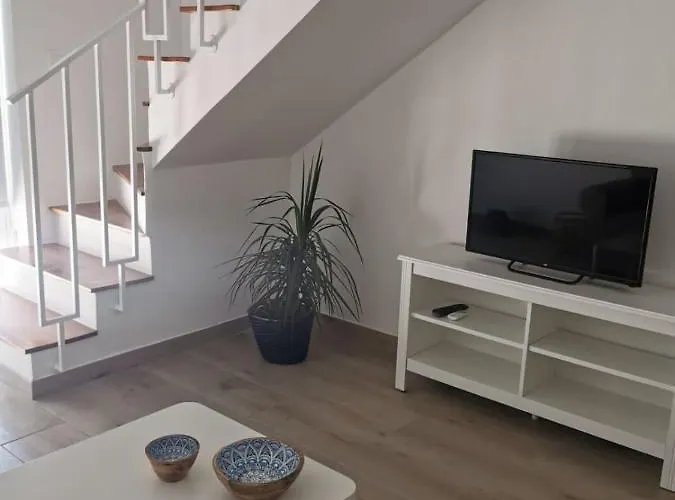 Nostalgia Apts * Lemesos